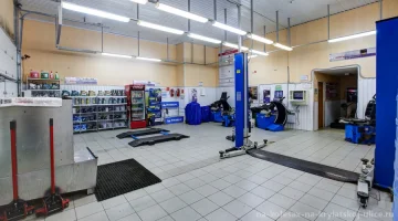 Автосервис На Колесах.Ру на Крылатской улице изображение 3